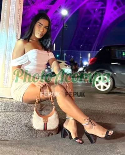 Bela Belatrix — travesti em Uberlândia
