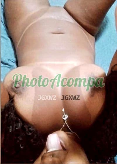Lua Black — acompanhante em Queimados