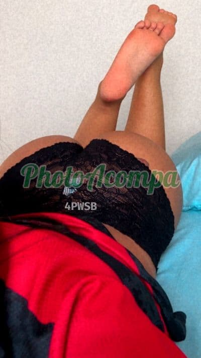 Natasha — acompanhante e garota de programa em Balneário Camboriú