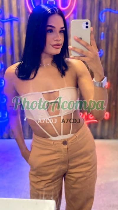Mikaelle — acompanhante em Recife