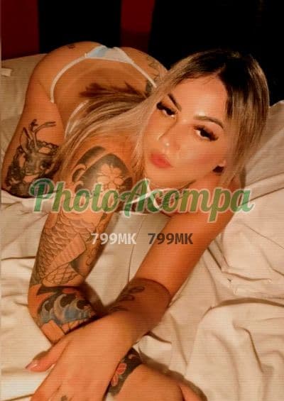 Loirinha tatuada novinha — acompanhante em Ilhabela