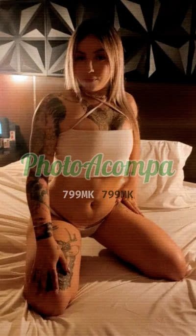 Loirinha tatuada novinha — acompanhante em Ilhabela