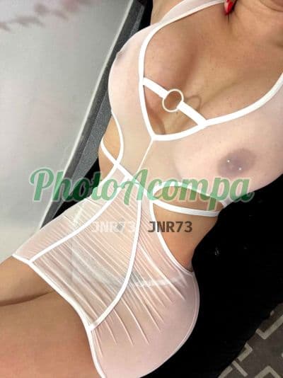 Nayara — acompanhante em Balneário Camboriú