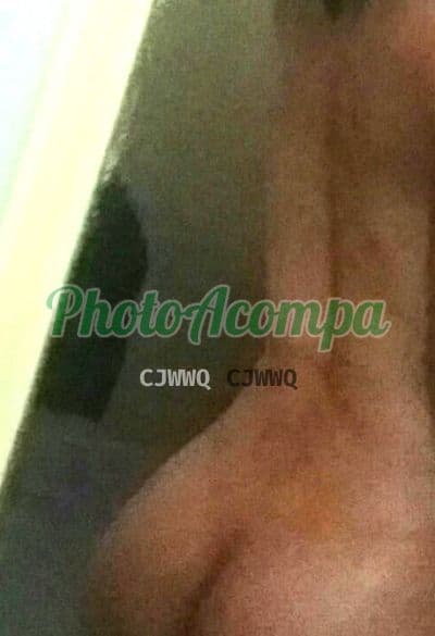 Karla — acompanhante e garota de programa em Recife