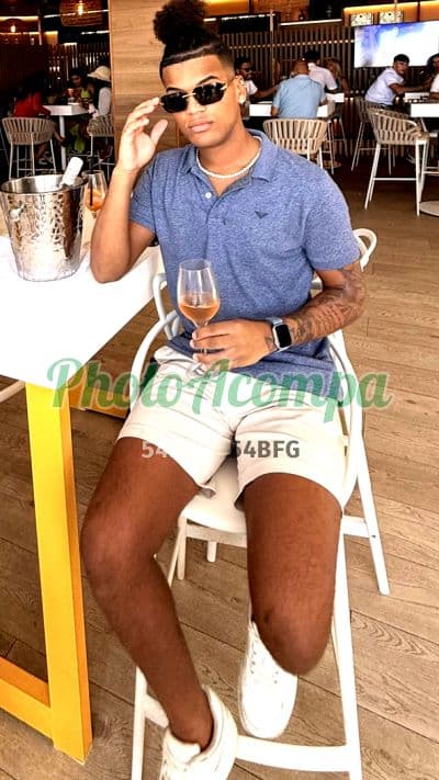 Morenoh — acompanhante masculino em Rio de Janeiro