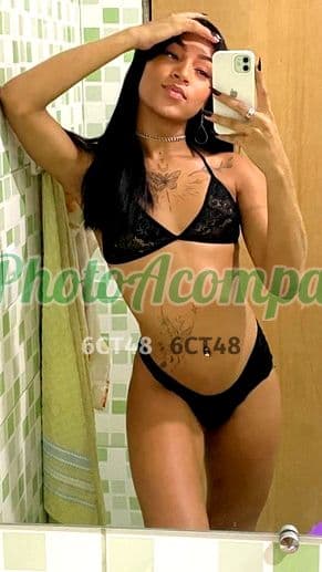 Samara — travesti em Contagem