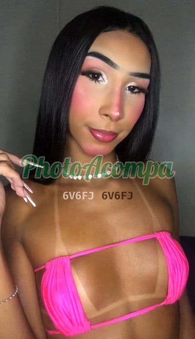 Vick Niinfa — travesti em Ipatinga
