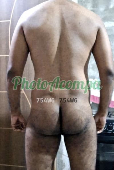 Moreno — acompanhante masculino em Belém