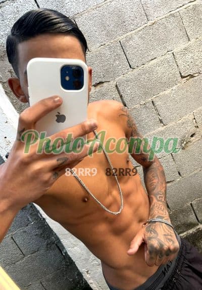Aladin — acompanhante masculino em Suzano