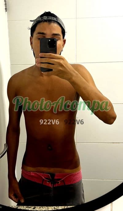 Pivete sagaz — acompanhante masculino em Rio de Janeiro