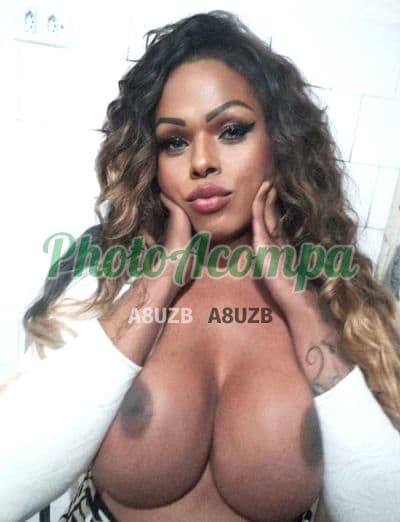 Polyana — travesti em Jundiaí