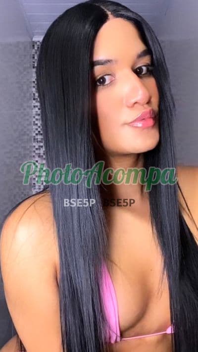 Nádia — travesti em Ipatinga