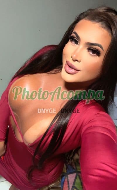 Zaniny — travesti em Bragança Paulista
