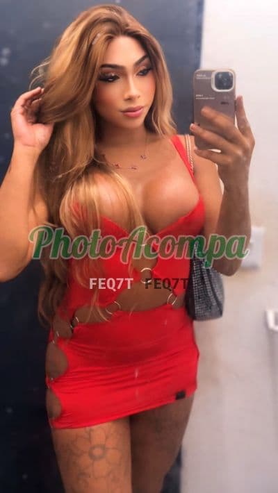 Milena Karolyne — travesti em Itapevi