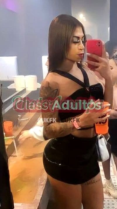 Gabi, 22 anos — travesti em São Paulo