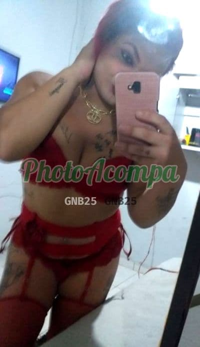 Rubí — travesti em Goiânia