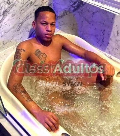 Gutto — acompanhante masculino em Duque de Caxias