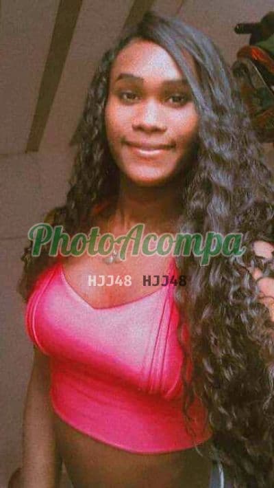 Rayla — travesti em Belford Roxo