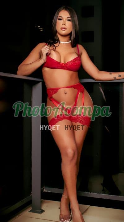 Karolinne — travesti em ABC Paulista