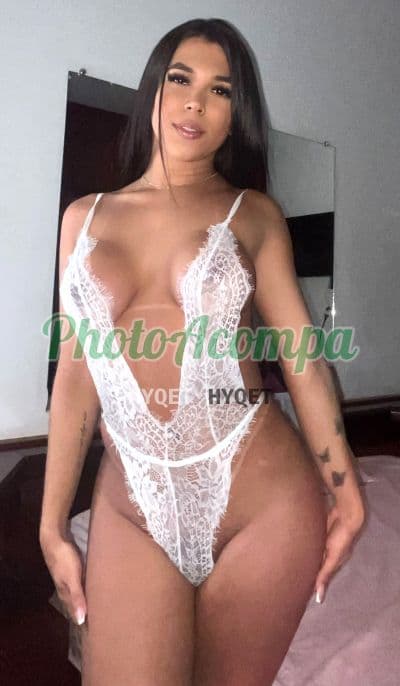 Karolinne — travesti em ABC Paulista