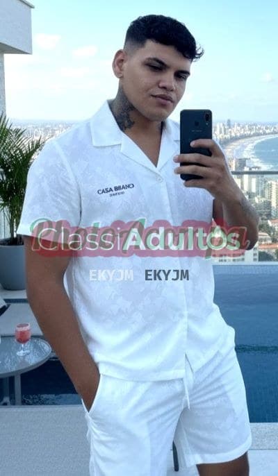 Ítalo — acompanhante masculino em São Vicente