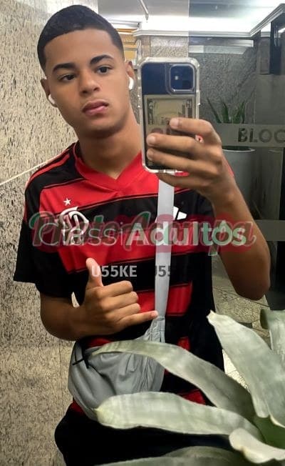 João, 18 anos — acompanhante masculino em Rio de Janeiro