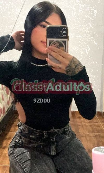 Júlia, 20 anos — acompanhante em Poá