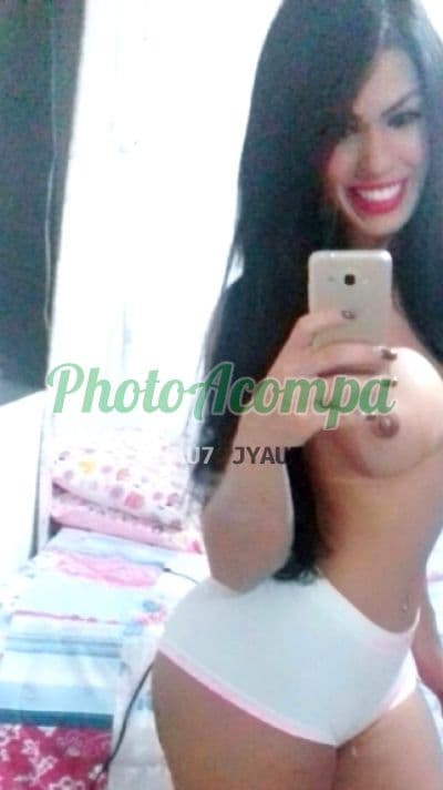 Daniela Ferraz — travesti em Brasília