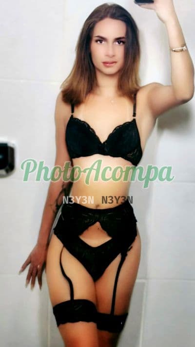 Bru Angel — travesti em Duque de Caxias