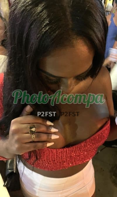 Priscila — travesti em Uberlândia