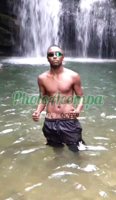 David — garoto de programa e acompanhante masculino em São Vicente