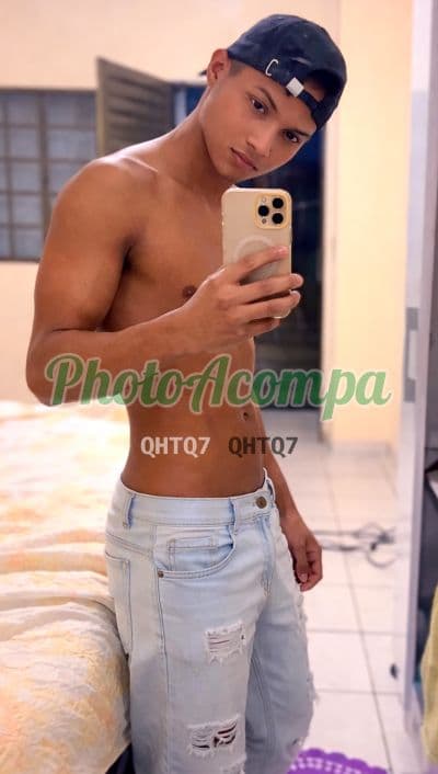 Ailton Marinho de Abreu — acompanhante masculino em Goiânia