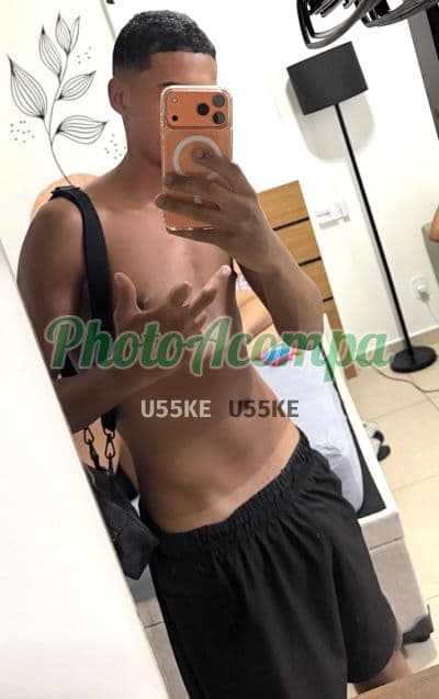 João, 18 anos — acompanhante masculino em Rio de Janeiro