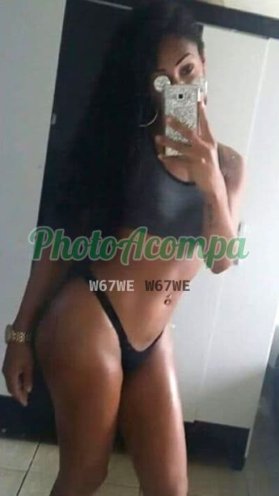 Morena, 24 anos — travesti em Rio de Janeiro