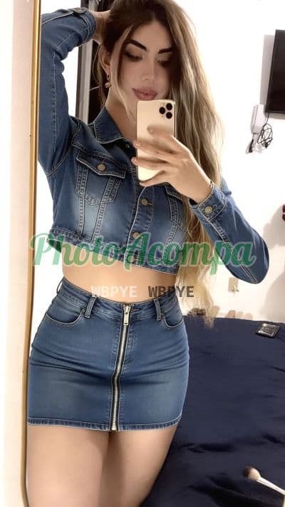 Lívia — travesti em São Paulo (ivia)