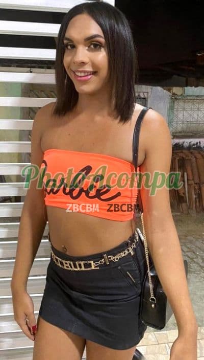 Fabrícia — travesti e acompanhante trans em Natal