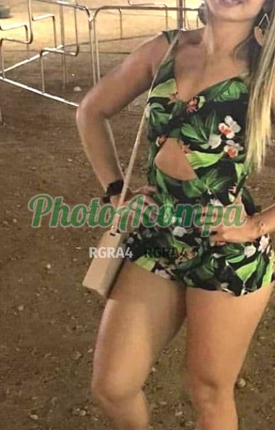 Acompanhante em Mogi das Cruzes com beijo grego (2) — Ágata