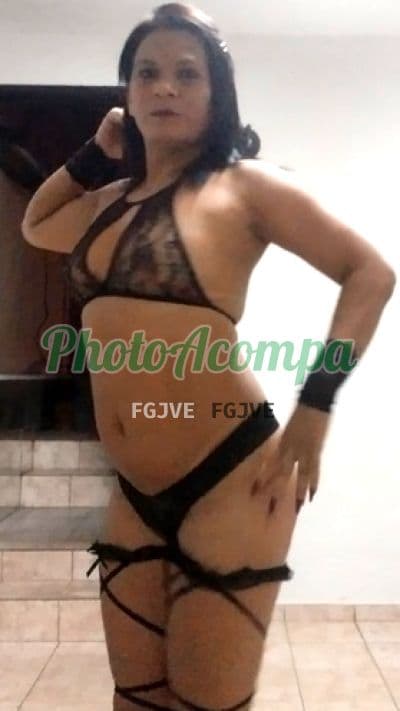 Acompanhante morena em Uberlândia — Amanda, foto 3