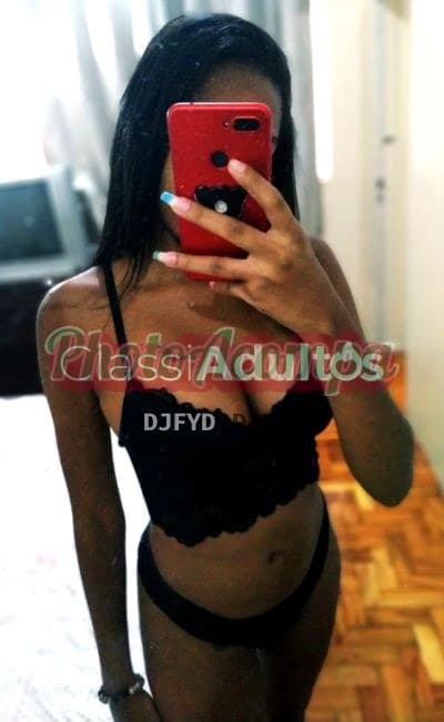 Acompanhante morena em Juiz de Fora, foto de perfil