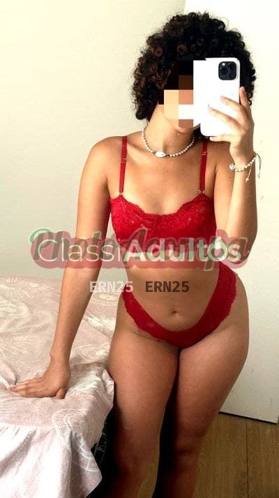 Acompanhante morena em Salvador, foto de perfil