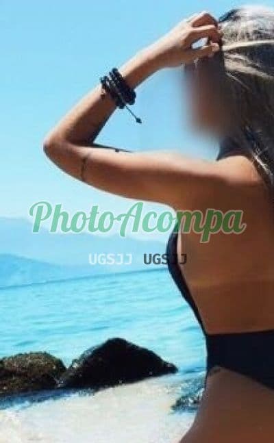Foto 2: Acompanhante em Recife — beijo na boca, Bia
