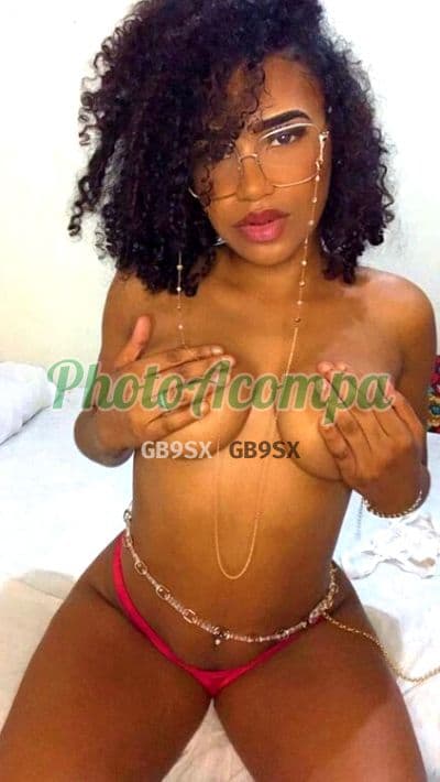 Acompanhante em Nova Iguaçu — beijo na boca, foto 2 de Bianca