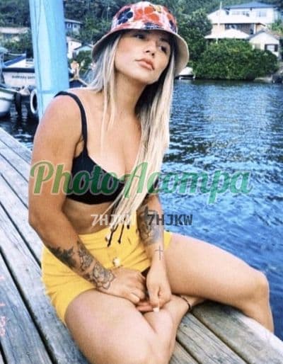 Acompanhante em Mogi das Cruzes com beijo grego (2) — Bianca