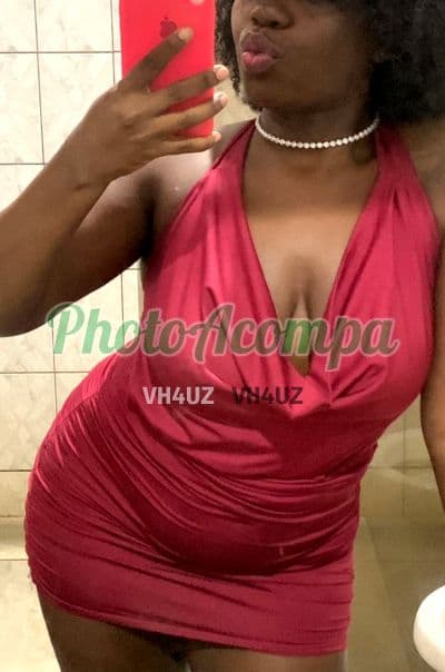 Acompanhante em Belo Horizonte com beijo na boca (2) — Bombom