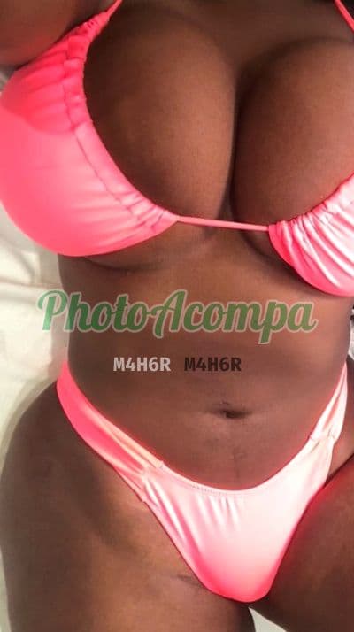 Acompanhante de seios naturais em Balneário Camboriú — Bombom, foto 5