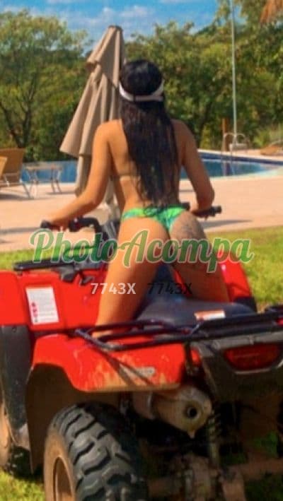 Acompanhante em São José — beijo na boca, foto 2 de Camila