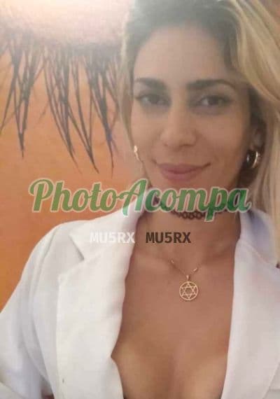 Acompanhante em Niterói com beijo grego (2) — Carla