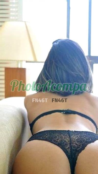 Acompanhante em Nova Iguaçu com beijo grego (2) — Clara