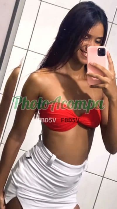 Acompanhante magra em Uberlândia (3) — Clara Bueno