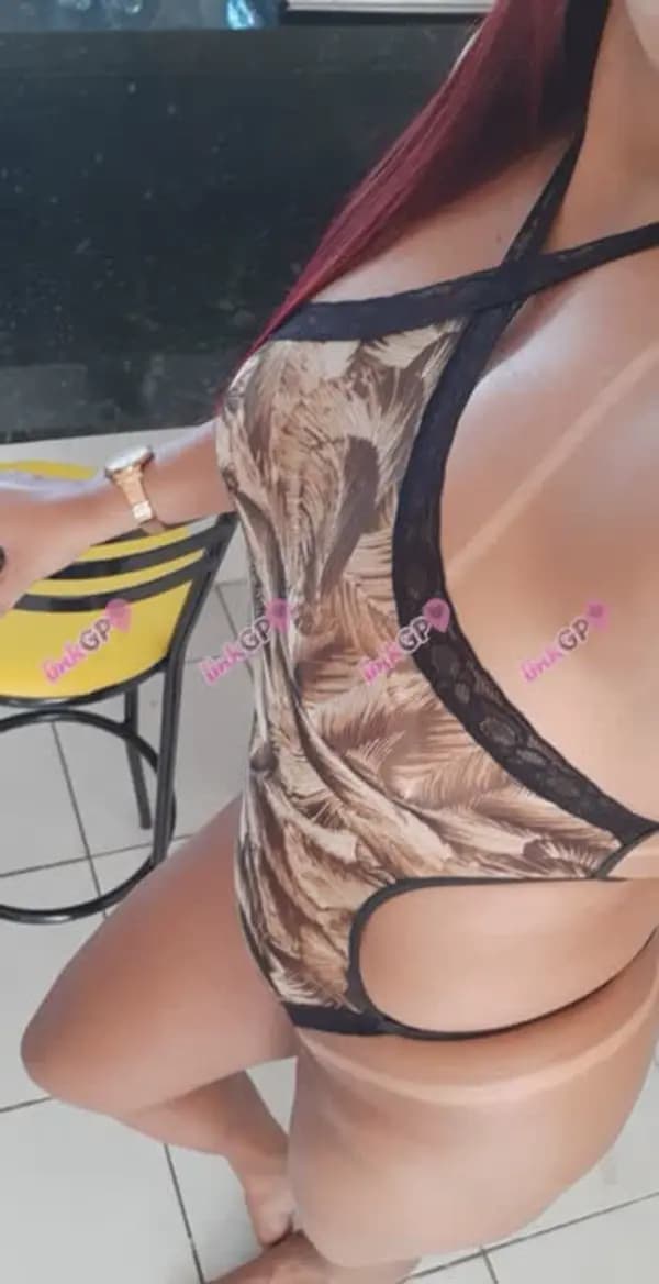 Foto 8: Acompanhante em Ananindeua — ejaculação no corpo, Cristal